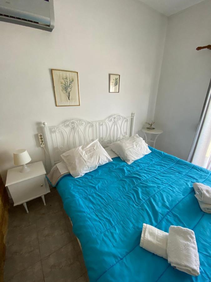 Δωματια Ξανθουλα Xanthoyla Rooms Амалиаполи Екстериор снимка