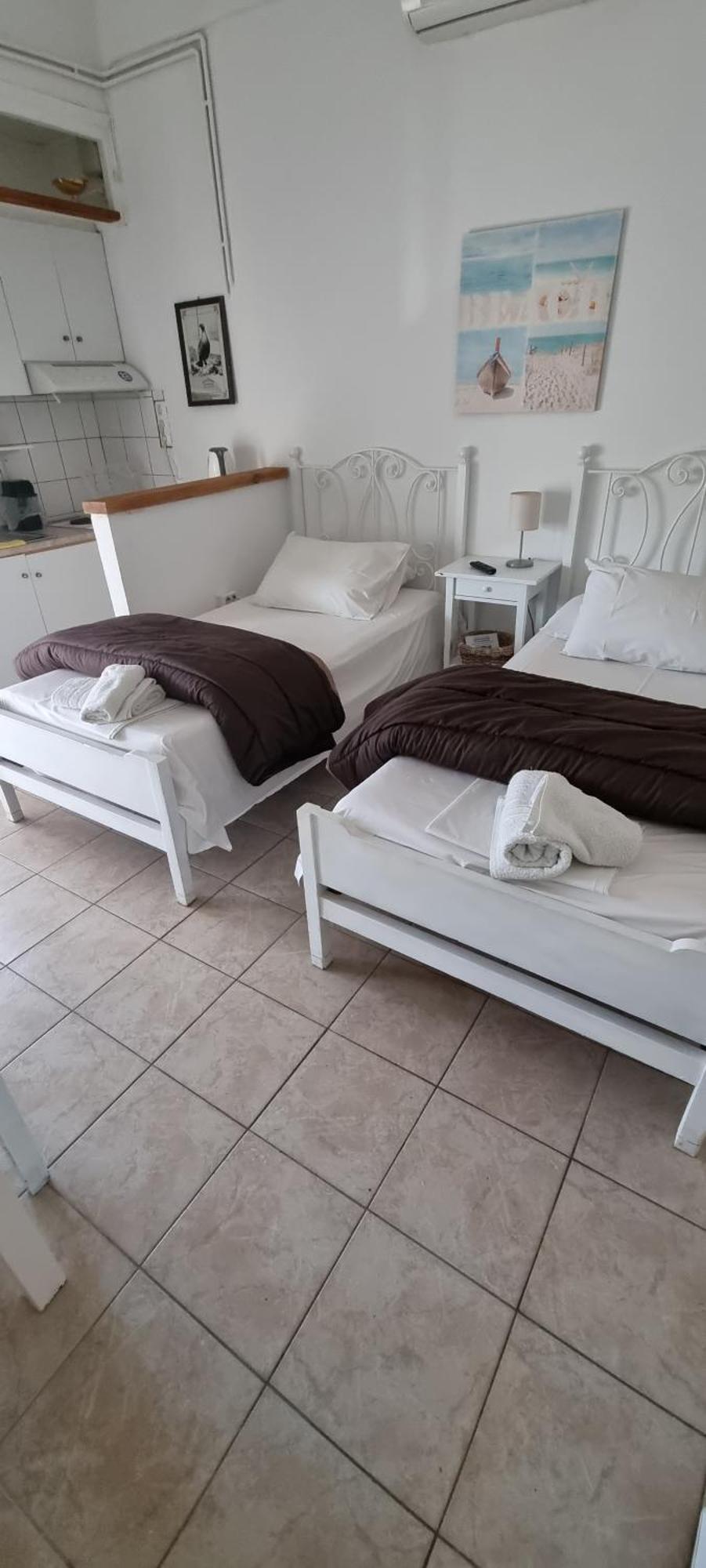 Δωματια Ξανθουλα Xanthoyla Rooms Амалиаполи Екстериор снимка